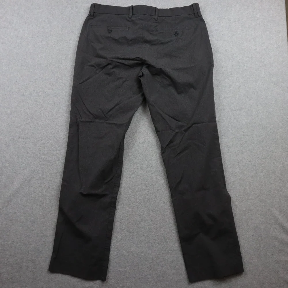 Gap Pants Mens 34x32 Tailored Khakis Straight Fit Cotton Flat Front Gray Striped